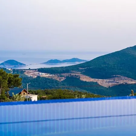 Villa 6 Design House With Infinitiy Pool-villa Kartal Yavrusu